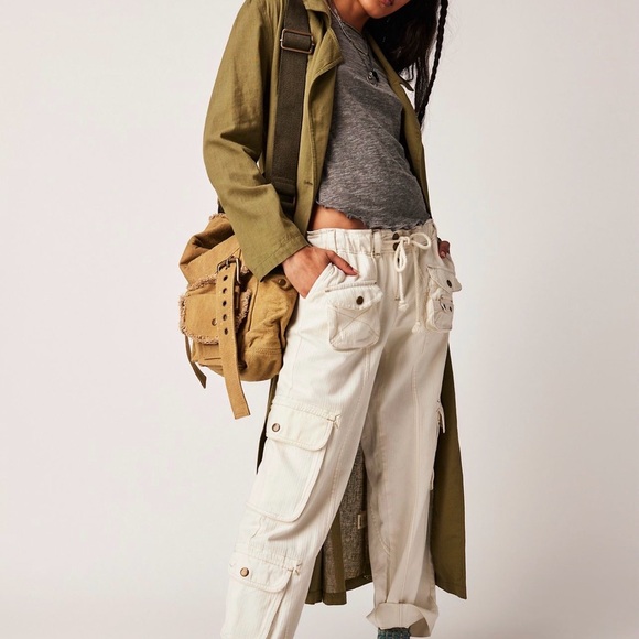 We The Free Tahiti Cargo Pants Tofu Medium - Picture 3 of 8